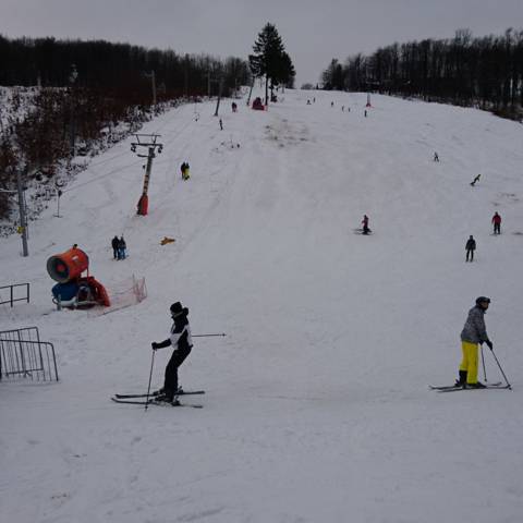 Dňa 31.12.2017 vleky v prevádzke od 9:00 do 16:00.