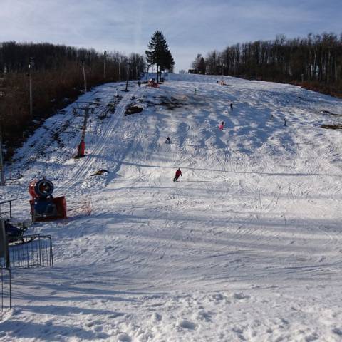 V piatok 5.1.2018 budú vleky v prevádzke od 9:00 do 16:00.