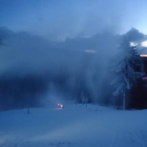 AKTUÁLNE INFORMÁCIE DŇA 4.1.2019. Na Babe dnes opäť začíname večerným lyžovaním.