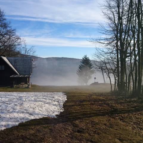 Prevádzka vlekov v sezóne 2018 – 2019 bola ukončená.