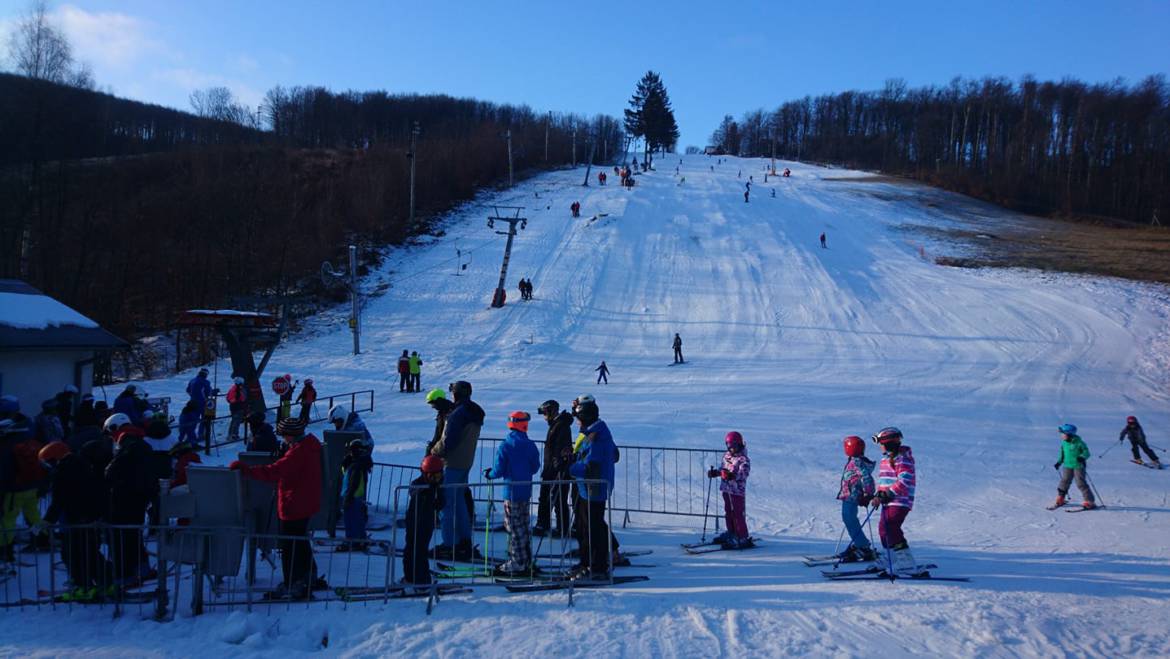 V prevádzke Pezinská Baba aj Zochova chata.