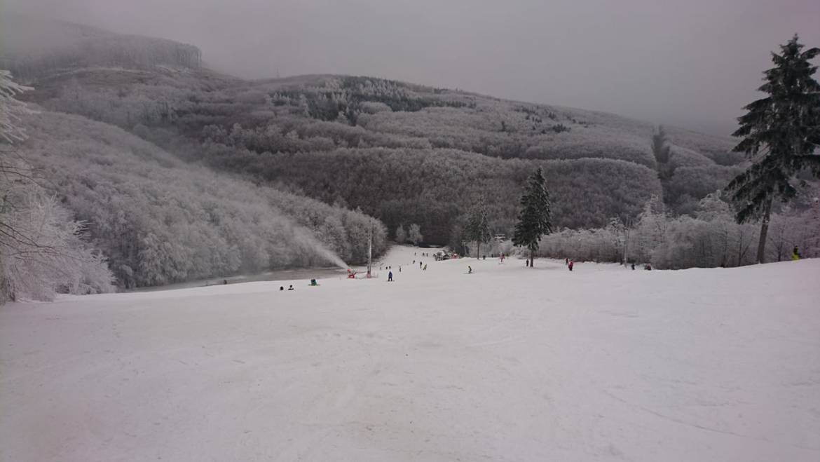 V prevádzke Pezinská Baba aj Zochova chata.