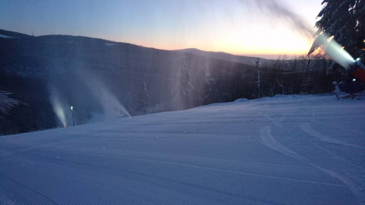 V prevádzke Pezinská Baba aj Zochova chata.