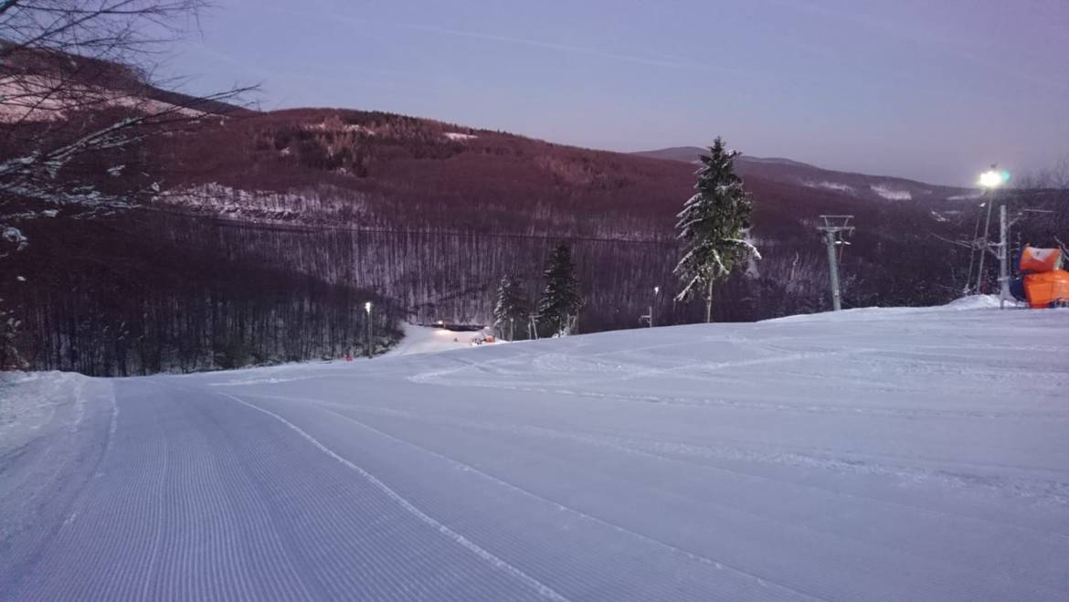 In operation Pezinská Baba also Zochova cottage.
