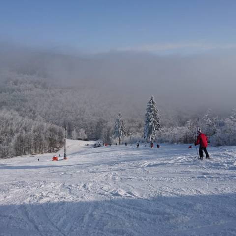 V prevádzke Pezinská Baba aj Zochova chata.