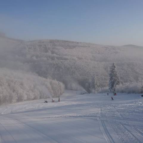 V prevádzke Pezinská Baba aj Zochova chata.