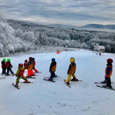 V prevádzke Pezinská Baba aj Zochova chata.
