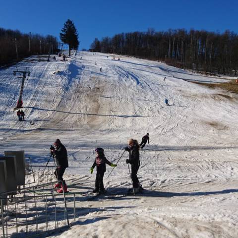 Aktuálny stav svahu na Pezinskej Babe.