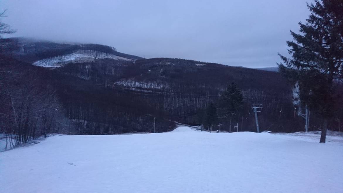 Prevádzka vlekov je PRERUŠENÁ až do odvolania.
