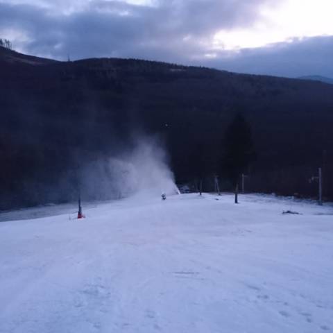 Dnes v prevádzke Pezinská Baba aj Zochova chata.