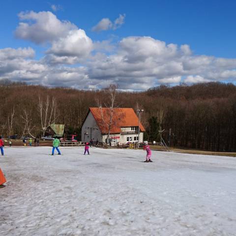 Dnes v prevádzke stredisko Zochova chata.