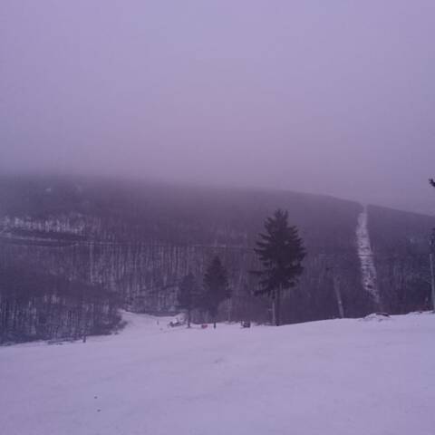 Bežkárske trate na Pezinskej Babe sú aj dnes ešte zjazdné.