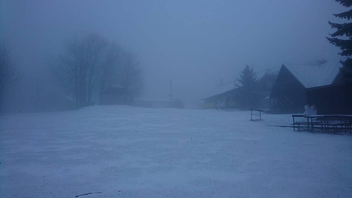 Dnes do rána napadol prírodný sneh do 2 cm.