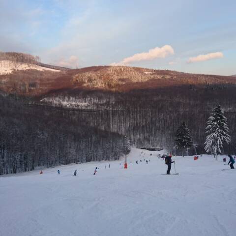 Denná prevádzka dnes na Pezinskej Babe.