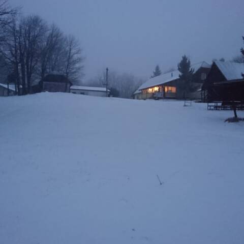 Napadlo do 3 cm čerstvého snehu.