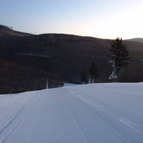 Dnes v prevádzke Pezinská Baba aj Zochova chata.