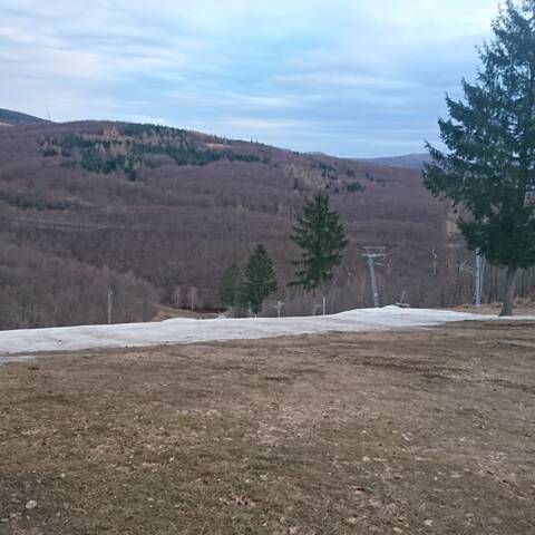 Prevádzka vlekov je prerušená.