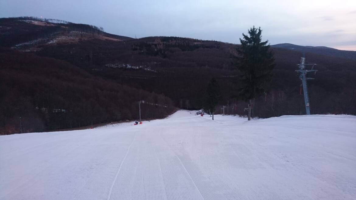 Operation at Zochova chata is still today 17:00.