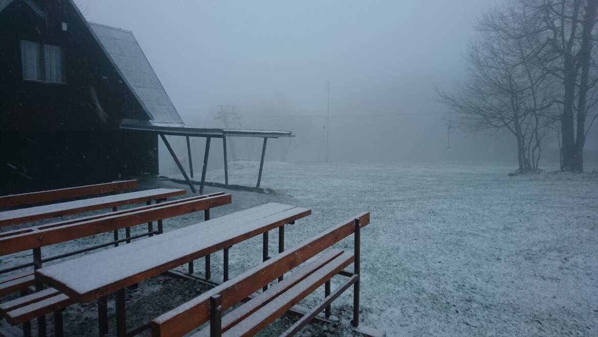 Po dažďoch opäť zimné počasie.