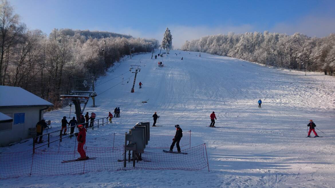 Krásne zimné počasie na Pezinskej Babe.