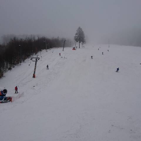 Aj dnes denná prevádzka v oboch strediskách.