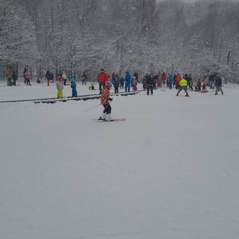 Denná prevádzka v oboch strediskách.