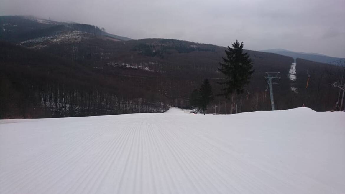 Prevádzka v oboch strediskách.