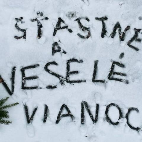 Pezinská Baba pre kalamitu dnes zatvorená, Zochova chata v prevádzke