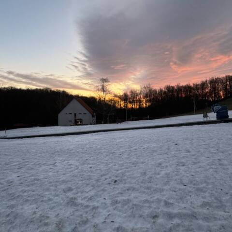 Stredisko Zochova chata je v prevádzke.