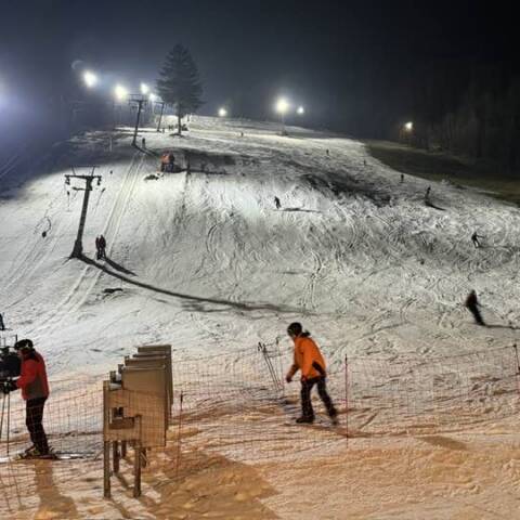 Denná aj večerná prevádzka.