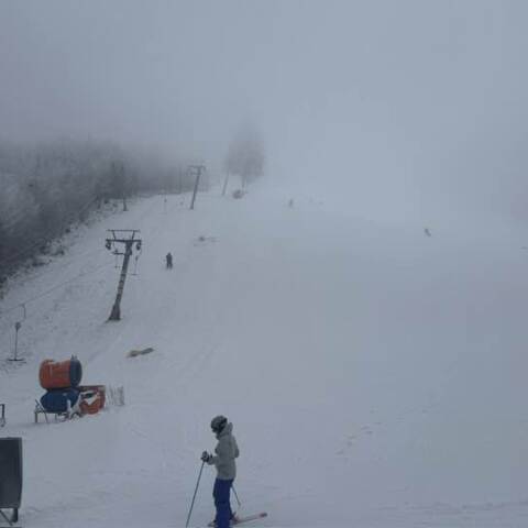 Zajtra sa na Pezinskej Babe uskutočnia lyžiarske preteky detí.