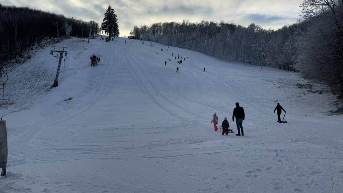V sobotu  4.1.2025 bude v prevádzke vlek DOUBLE na Pezinskej Babe.