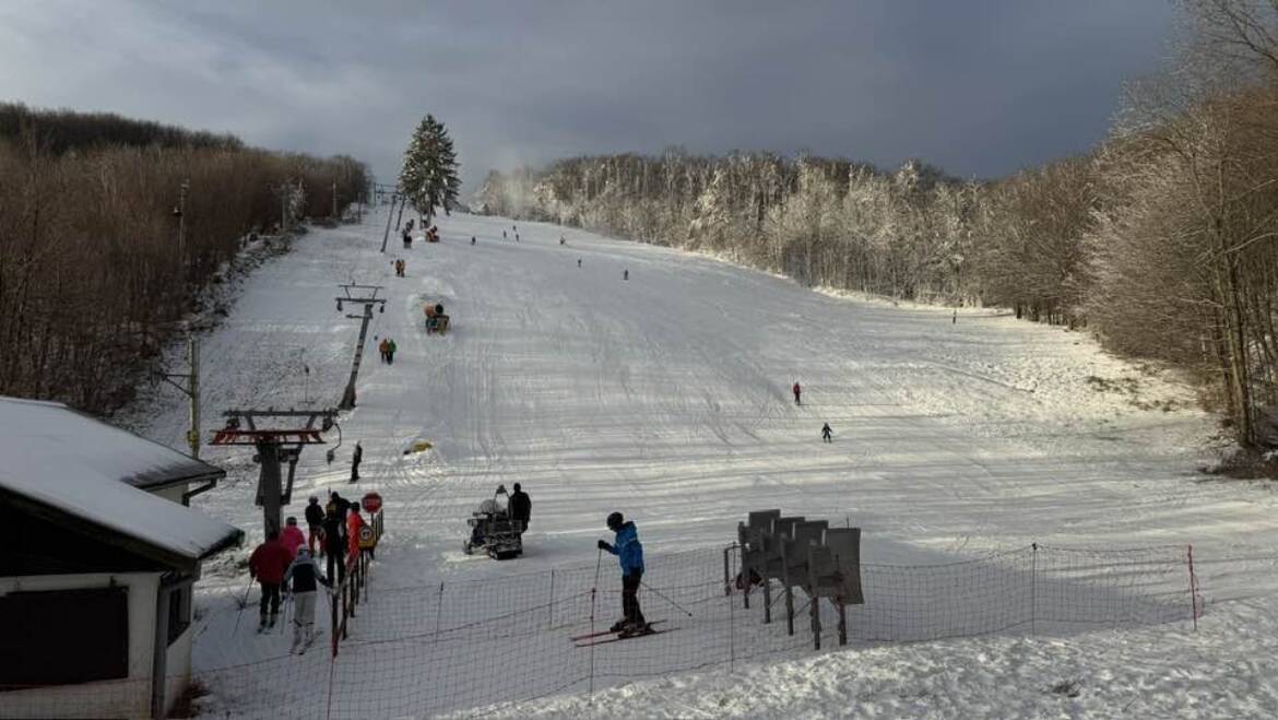 Prevádzka pokračuje v oboch strediskách.