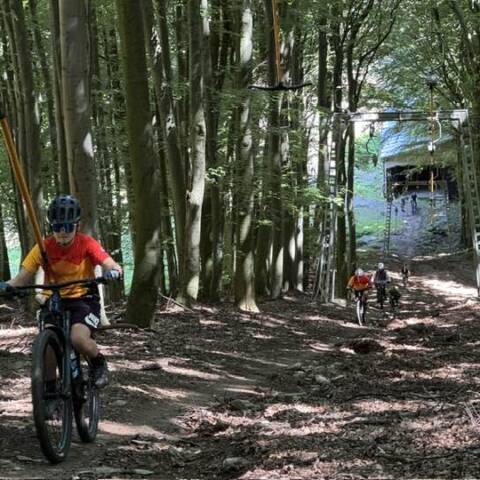 V sobotu 16.8.2025 bude v prevádzke vlek VL1000 od 10:00 do 17:00 pre cyklistov.