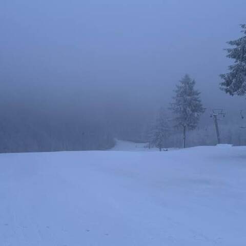 Prevádzka je v oboch strediskách.