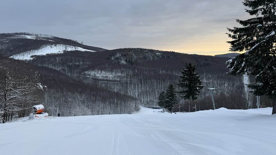 V prevádzke sú obe strediská.