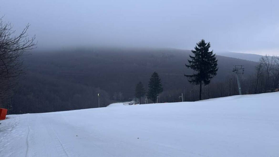 Prevádzka je v oboch strediskách.