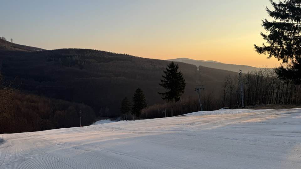V prevádzke sú obe strediská.