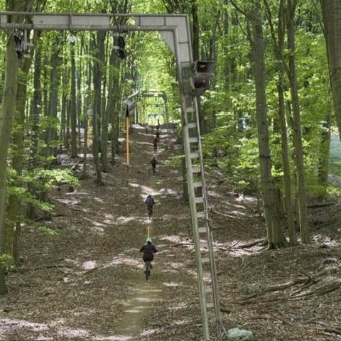 Operation of the VL1000 lift for cyclists already on Saturday.